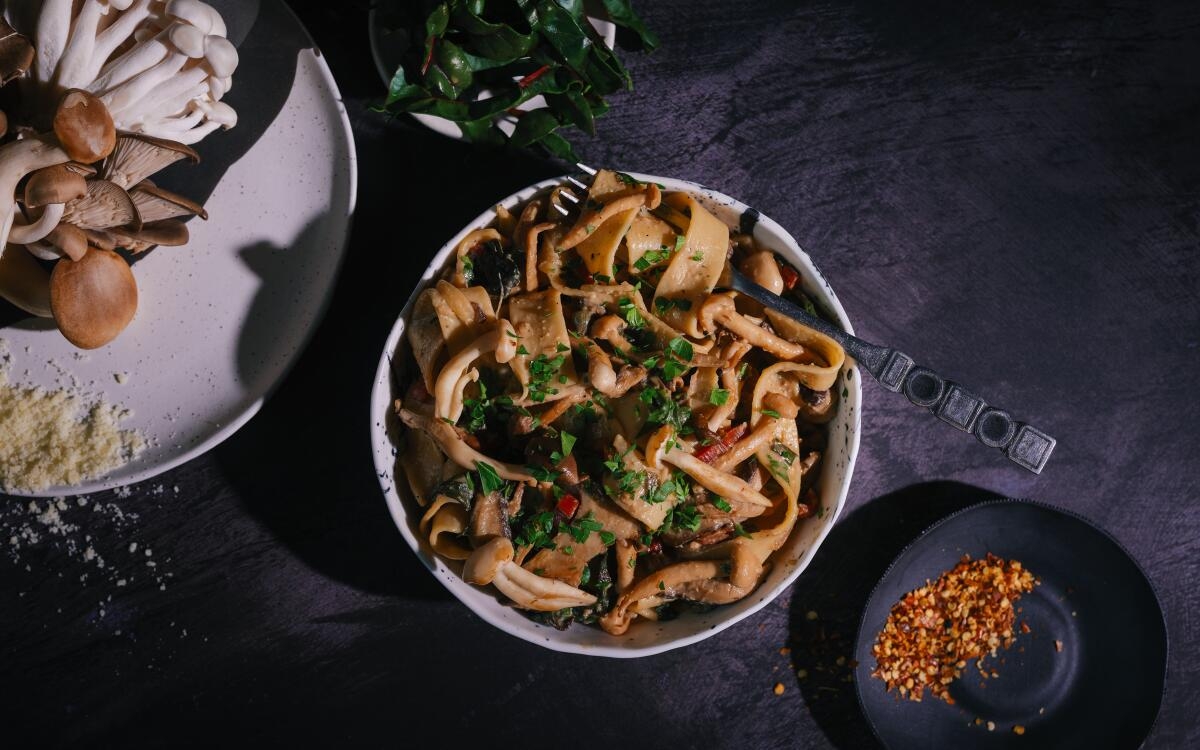 Mushroom Pasta With Cashew Cream Recipe Los Angeles Times
