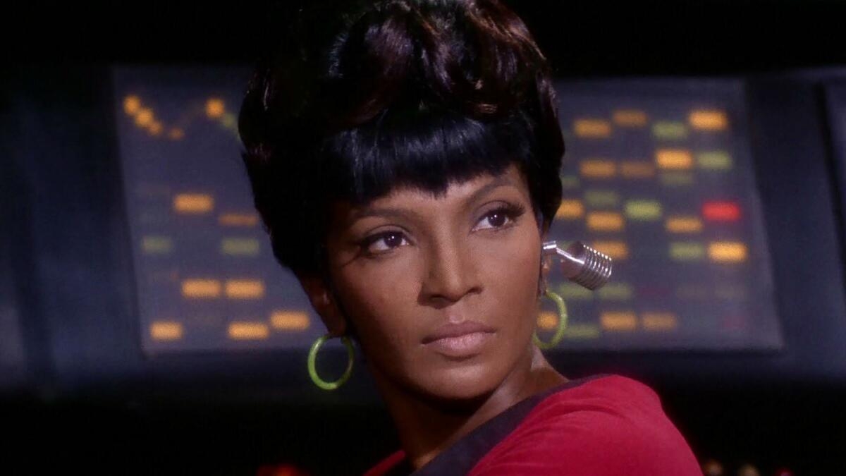 star trek lieutenant crossword